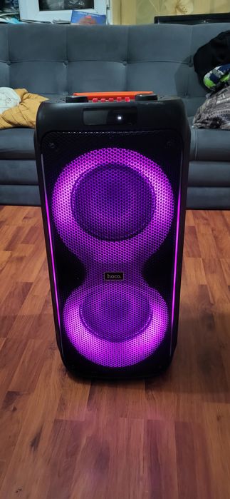 Продам блютуз колонку