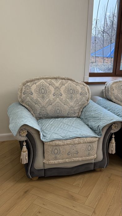 Продам диван в отличном состоянии