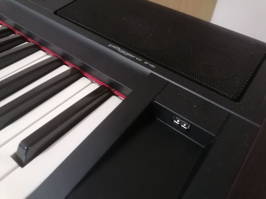 Piaggero NP V80 USB pian digital orga