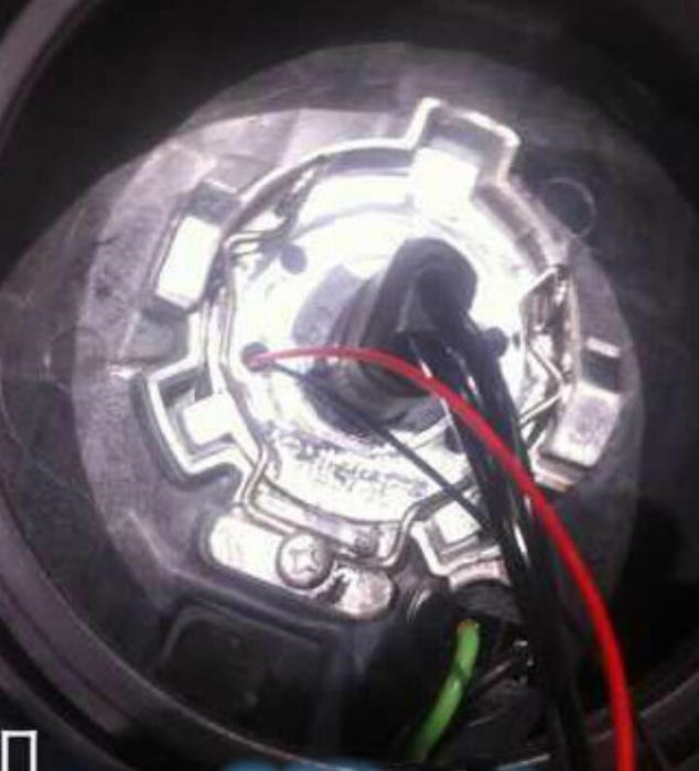 MINI lupa H4 Bi-xenon nu se decapseaza farul