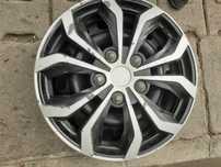 Set 4 Jante 15 inch cu 5 prezoane, Mazda, stare buna