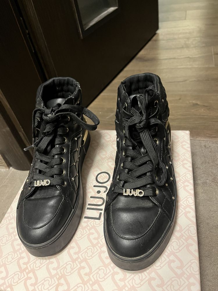 Кецове на Liu Jo