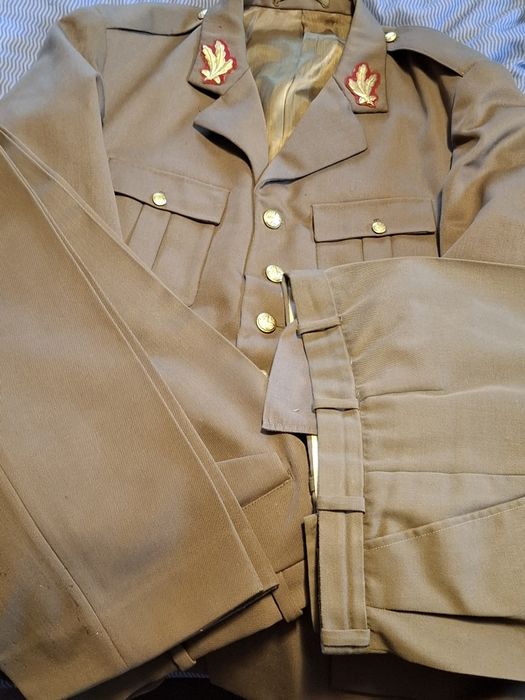 Tinuta militara de infanterie