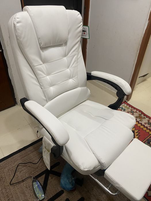 Scaun cu masaj de birou