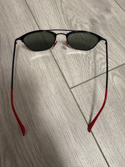 Ochelari ray ban Ferrari originali