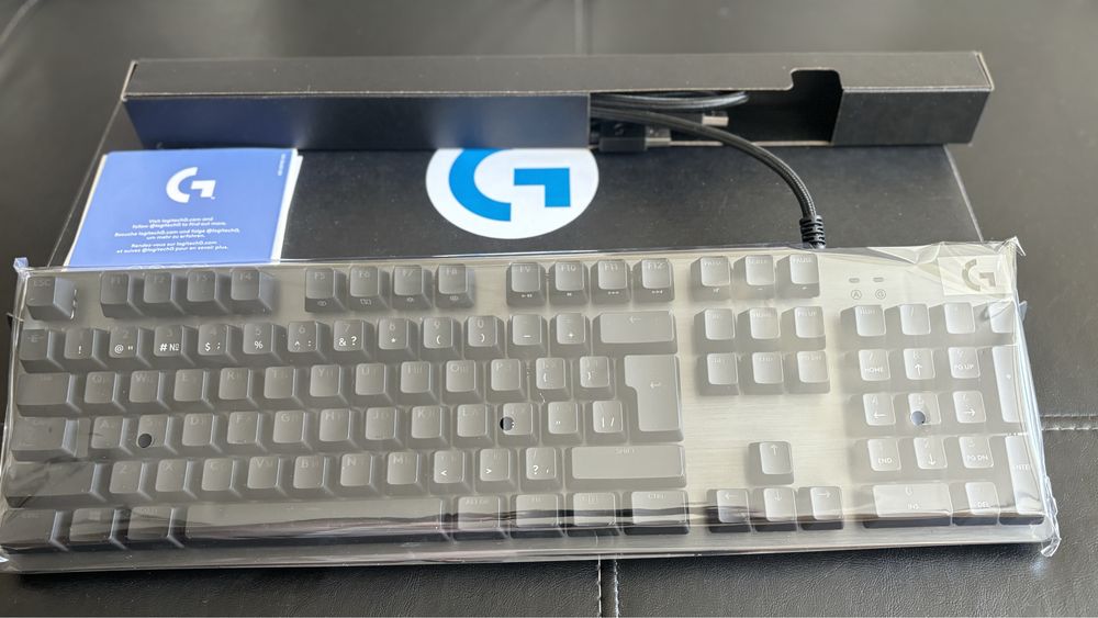 Мультимедийная игровая клавиатура logitech g512