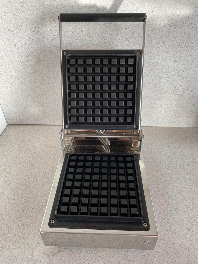 Гофретник Waffle Maker,НОВО