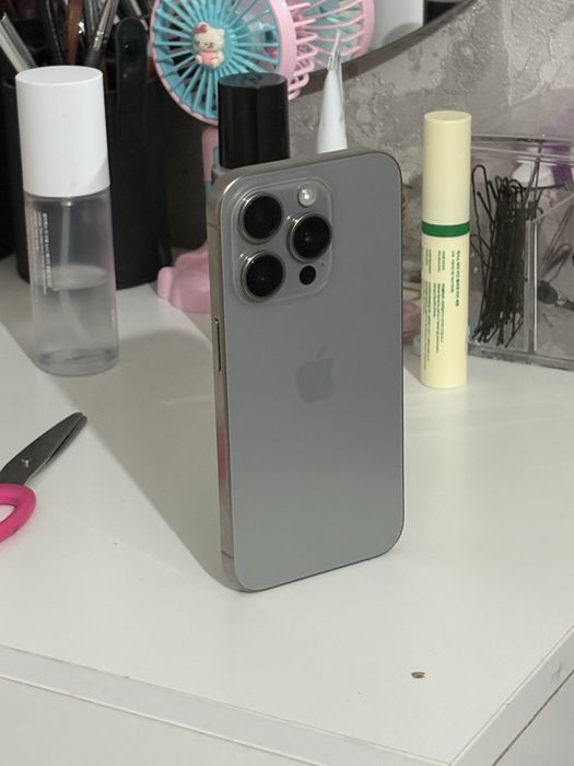 Apple Iphone 15 pro 128 gb