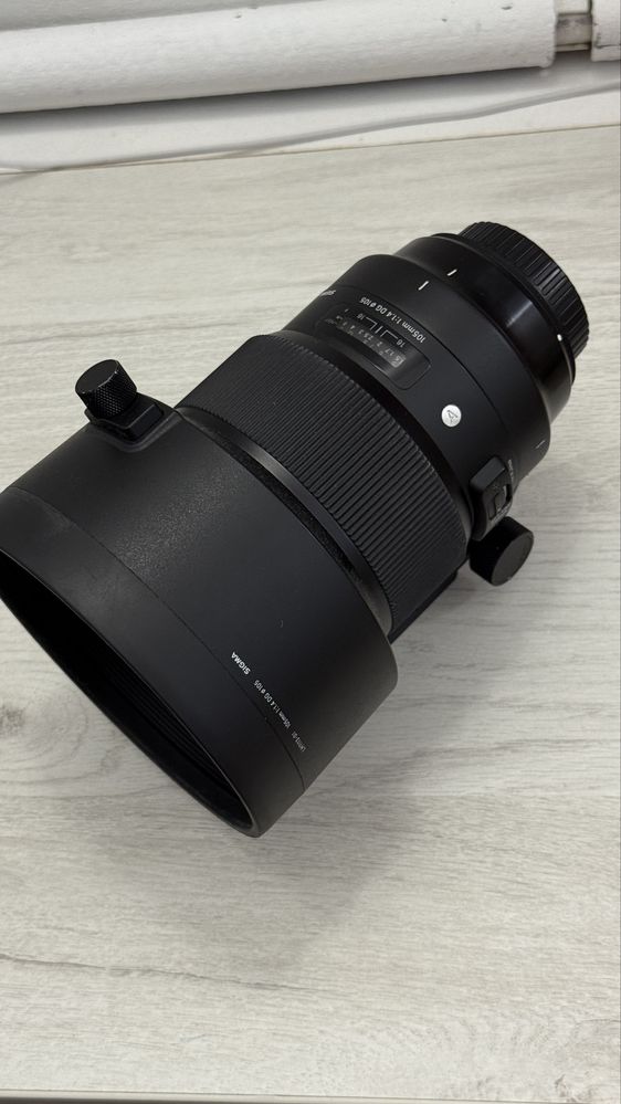 Vand Sigma 105mm f1.4 pentru Canon