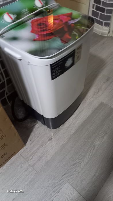 Продам стиральную машину полуавтомат в отличном состоянии