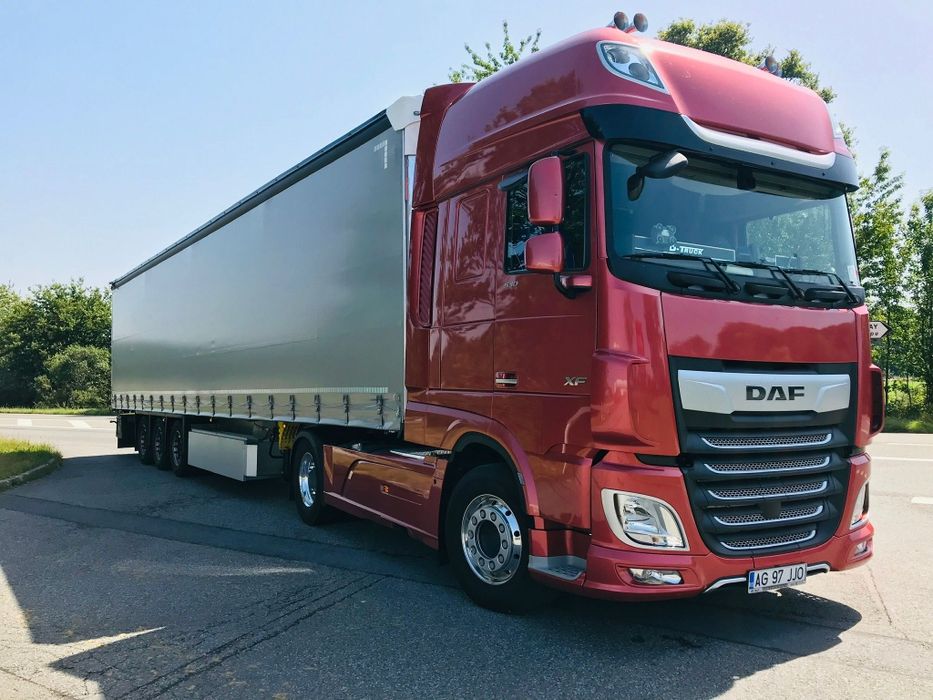 Daf xf , semiremorca Schmidt.