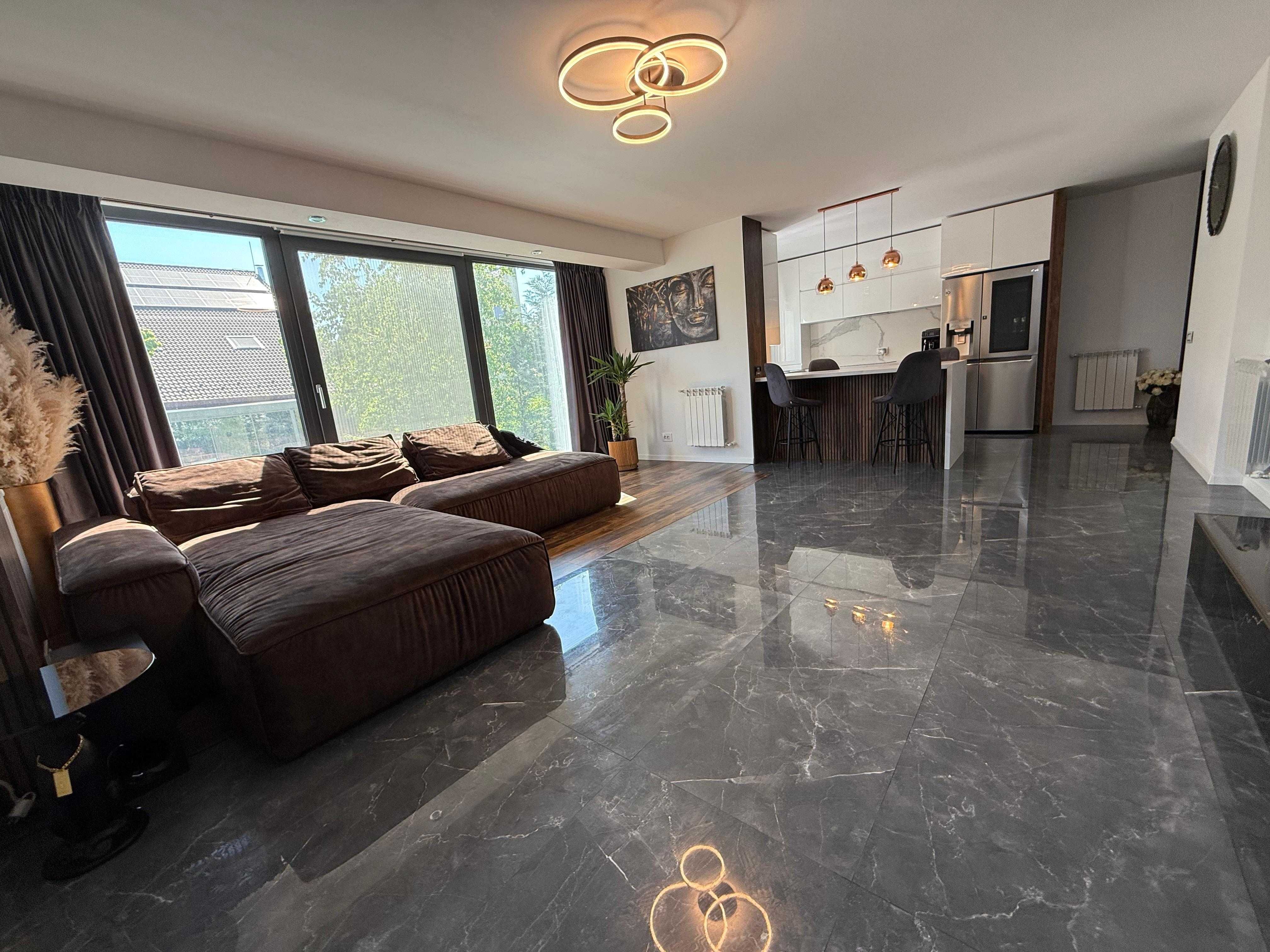 Apartament Iancu Nicolae , mobilat , utilat , living 41mp , 2 bai