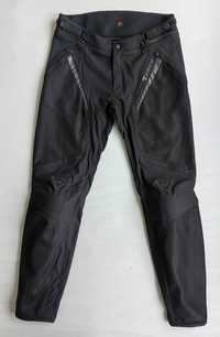 Мъжки мото панталон Dainese с протектори размер 50