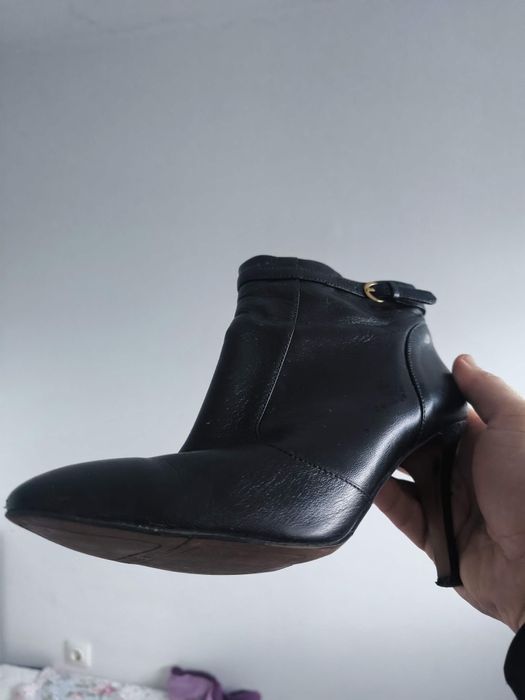 Дамски кожени обувки на ток