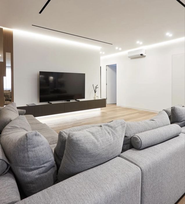 Поклейка обоев укладка ламината линолиума покраска левкас ремонт