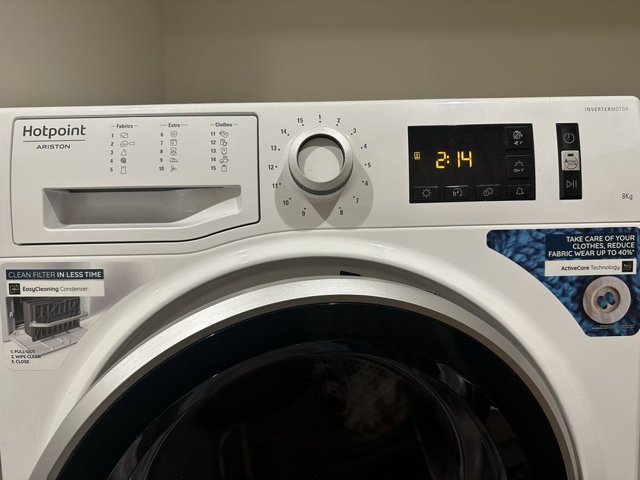 Пералня и сушилня Hotpoint Ariston