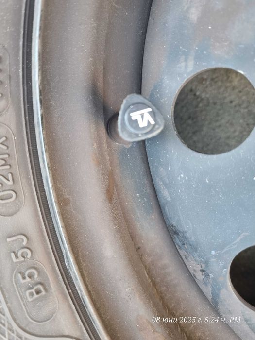 Зимни гуми Mishelin 175/65 R14 с джанти