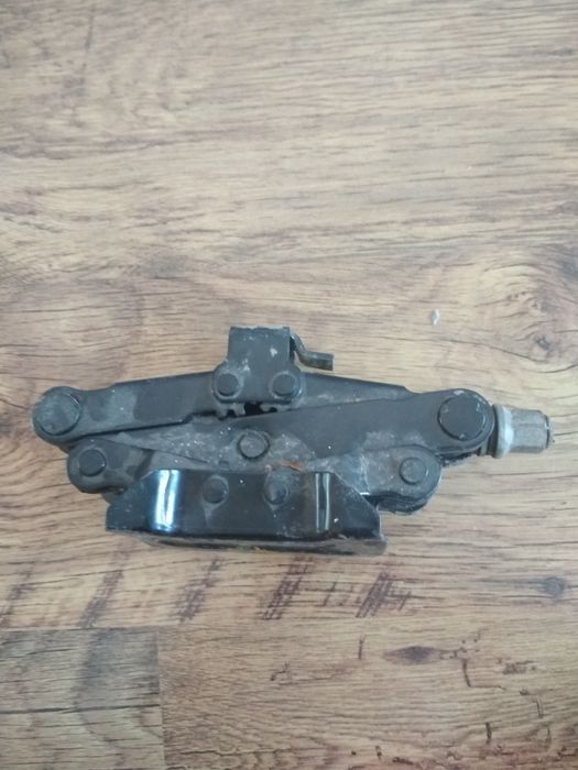 Крик за автомобил 2 бр.