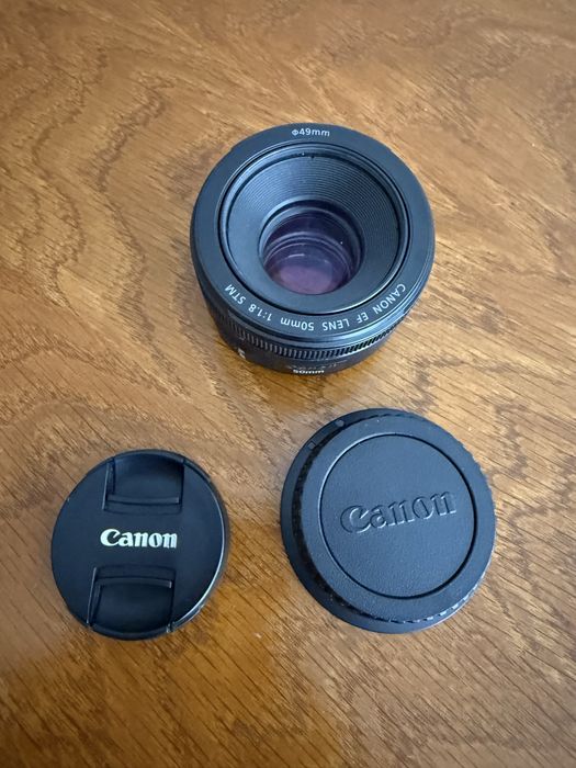 Obiectiv Canon EF 50 mm f1.8   STM în stare nouă