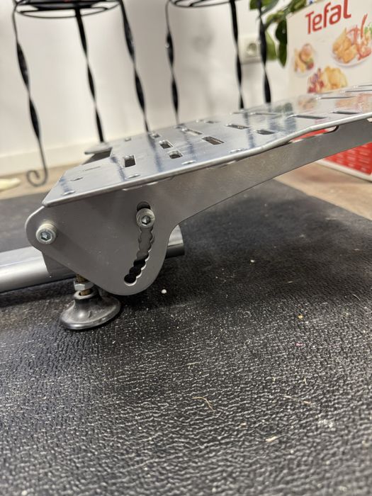 Playseat Evolution – cockpit racing pentru volan, stare bună