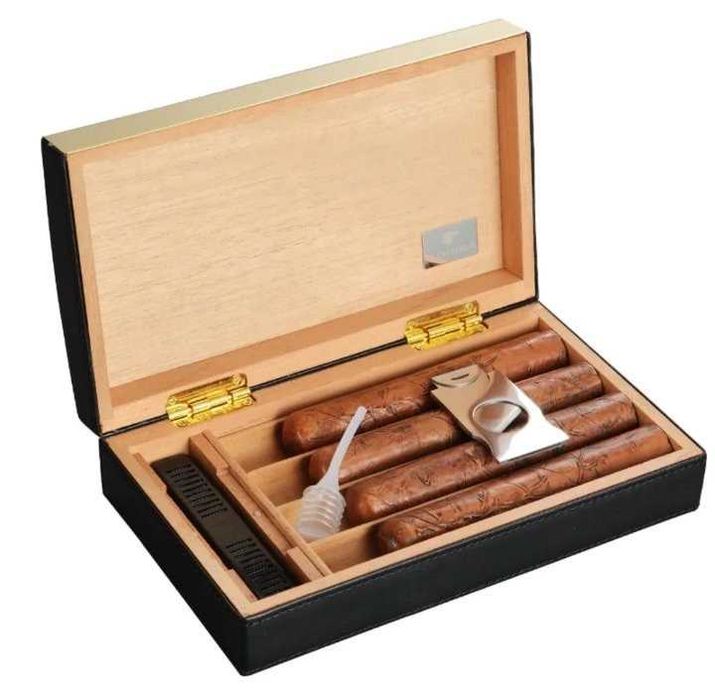 Cohiba  кутия за пури кедров преносим хумидор с кожено покритие кохиба