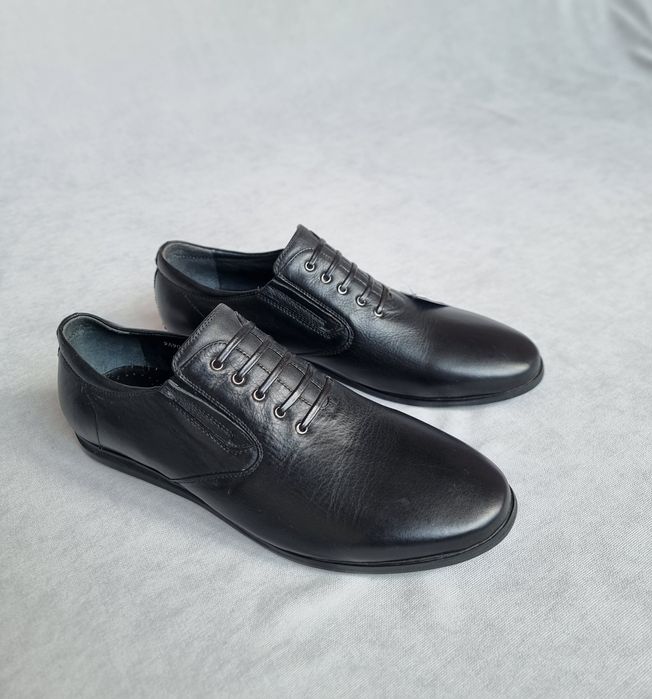 Мужская обувь из натуральной кожи, макасы. Размер 40