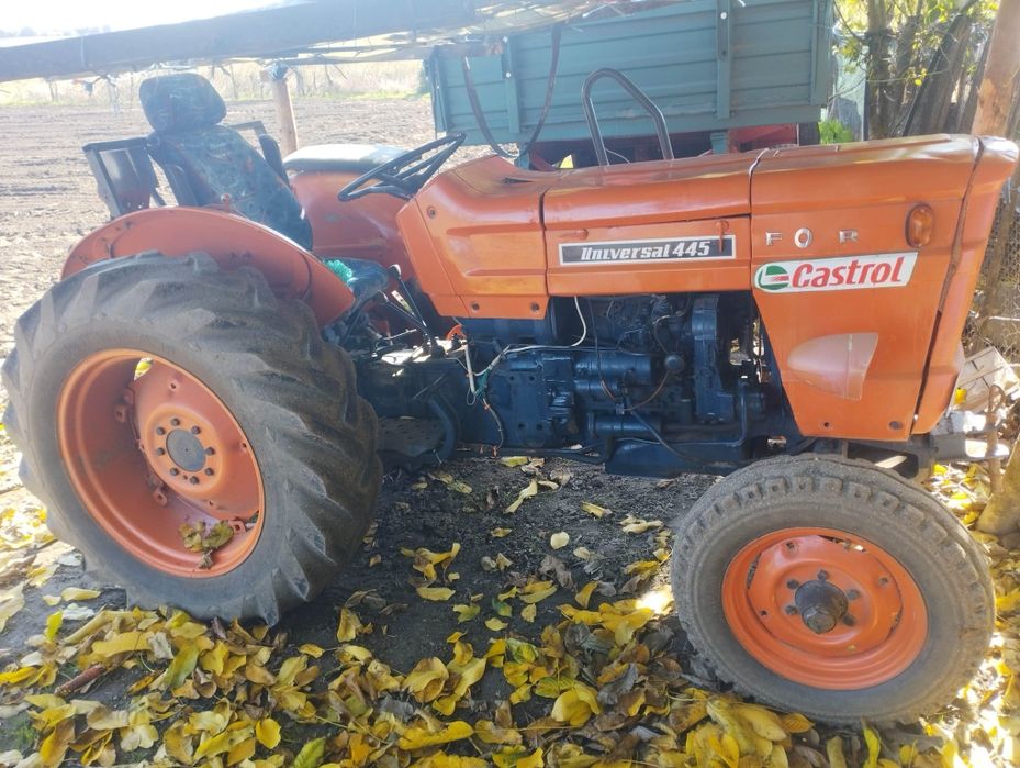 Tractor Fiat 445
