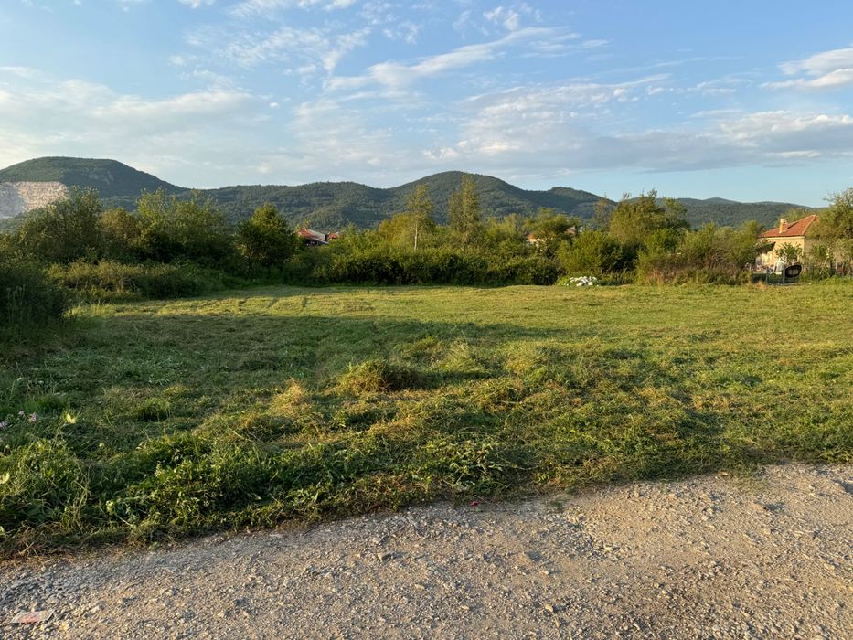 Продава се Парцел в с. Скравена, Област София-област - 700 кв.м за 16 €/кв.м - Снимка #4