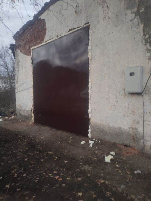 Продам помещение переоборудованое по гараж