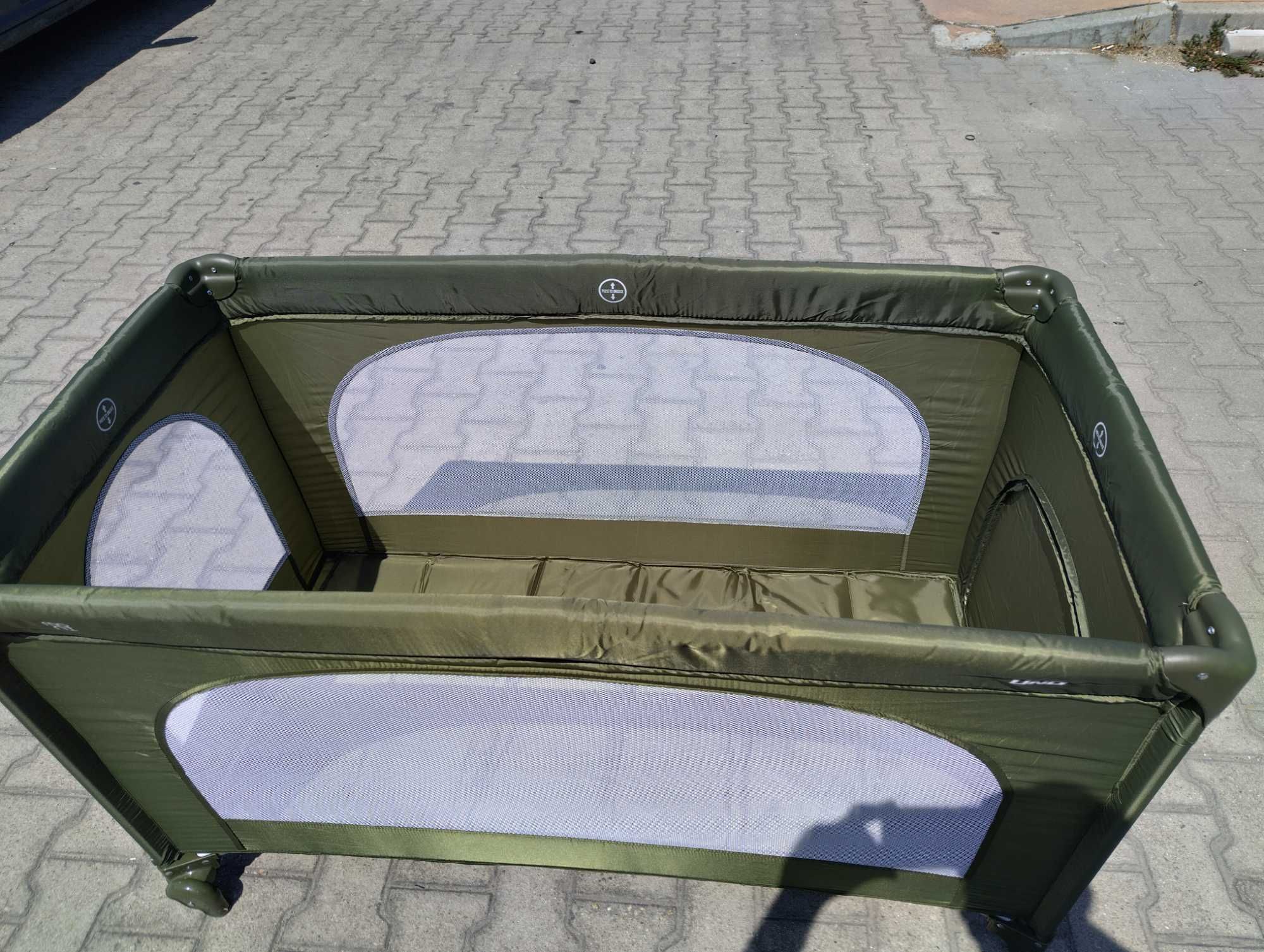 MONI Сгъваема детска кошара UNO зелен
