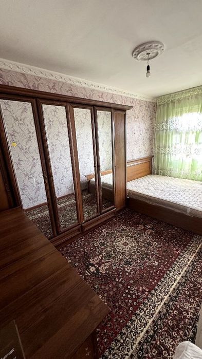 Chilonzor tumani Farxod bozori yonida oilaga talabalarga kvartira bor