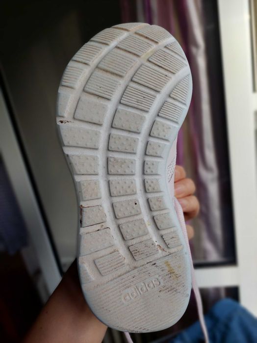 Маратонки за момиче 37,5 номер