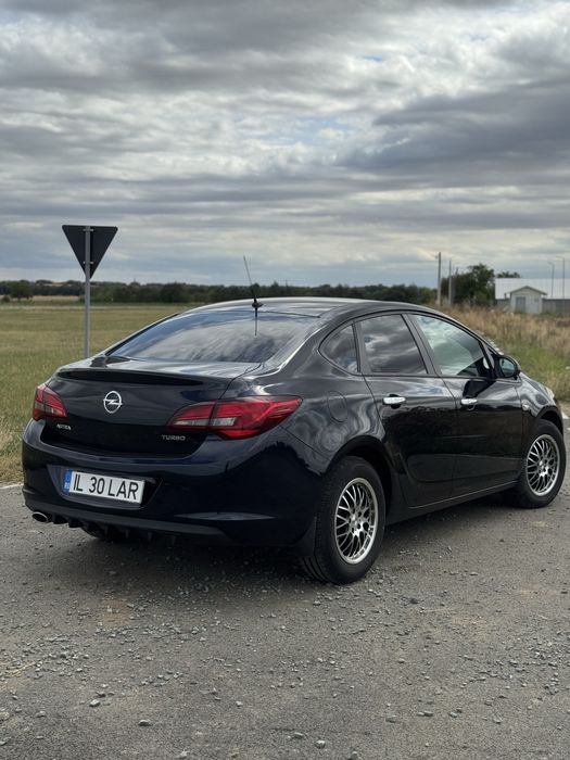 Opel Astra J motor 1.4 benzina Turbo