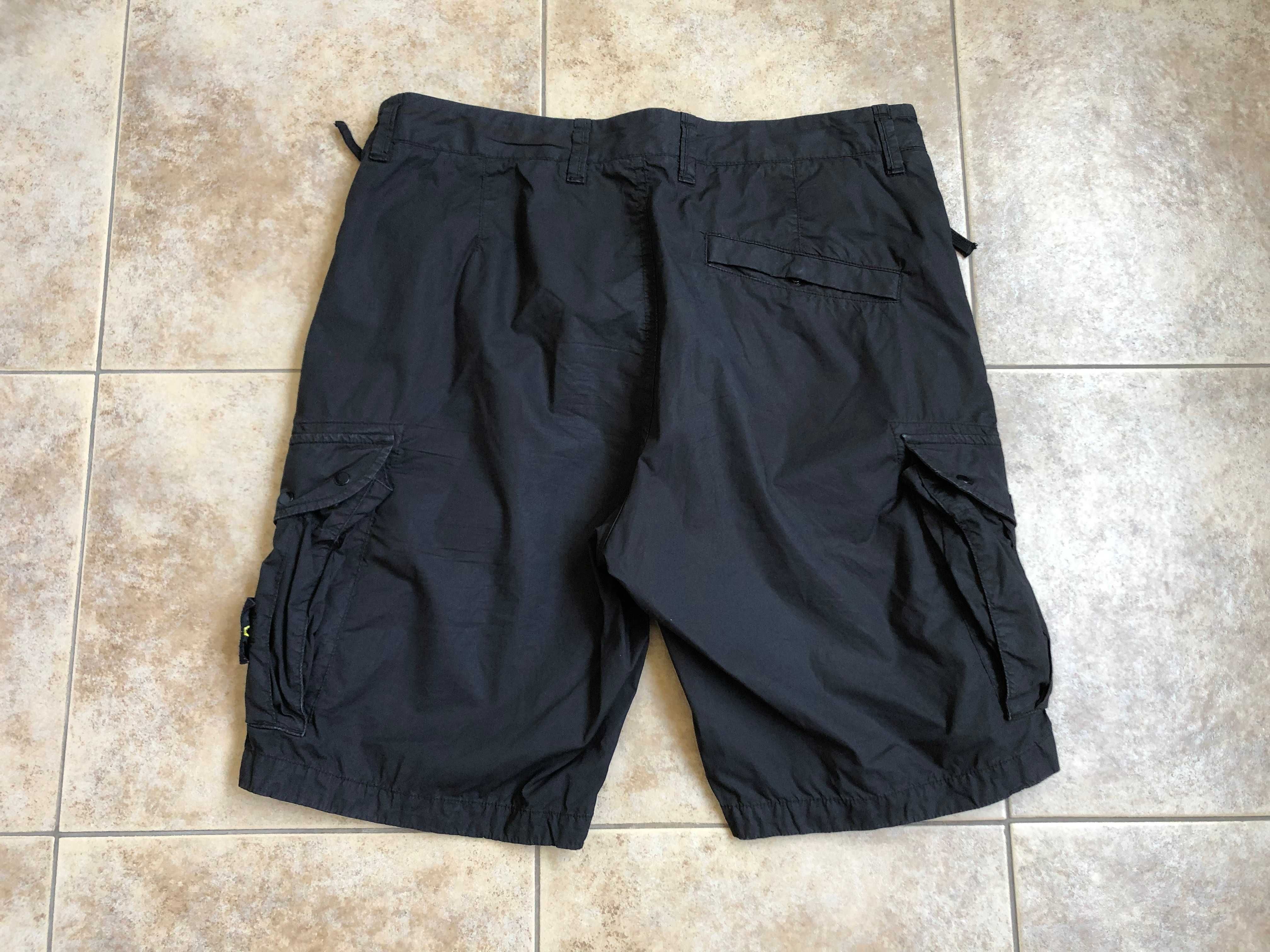 Stone Island къси панталони W31