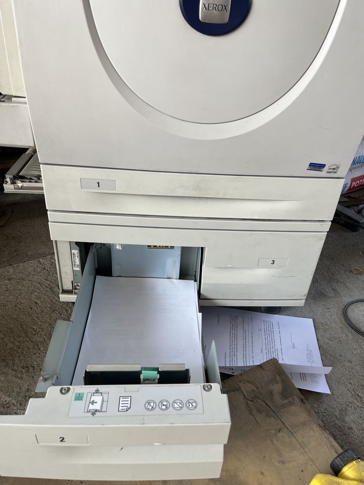 Цветной многофункциональный принтер Xerox Workcentre 7232
