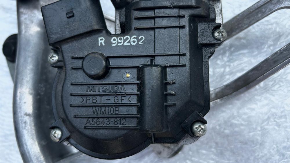 Ansamblu ștergătoare Audi A4 b9 A5 F5 8w an:2019 Volan Stanga