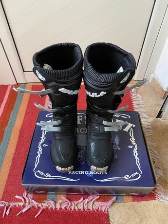 Wulfsport racing boots
