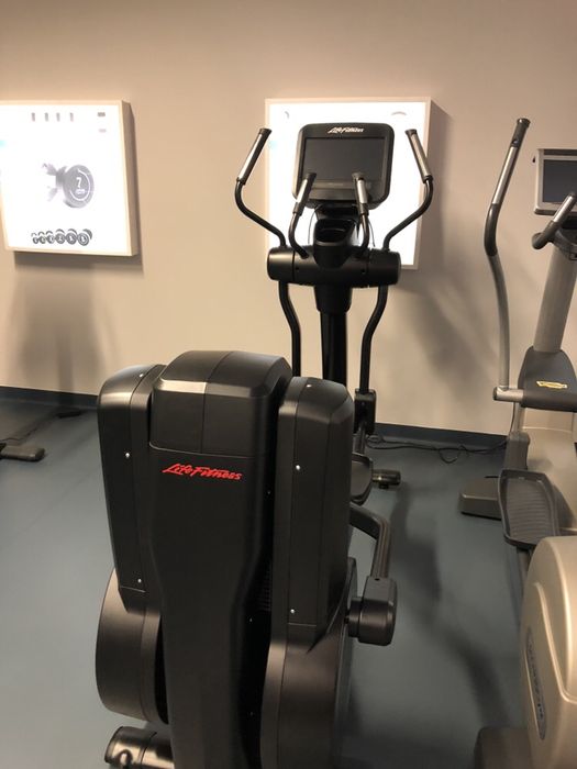 Depozit aparate fitness technogym