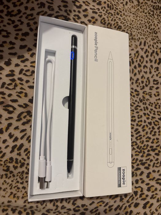 Vand pix pentru tableta compatibil cu Ios si Android