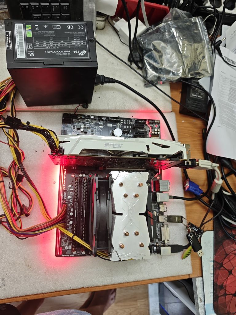 Отличен геймърски компютър i7 6700/16gb/SSD tb/ GTX 1070 8gb