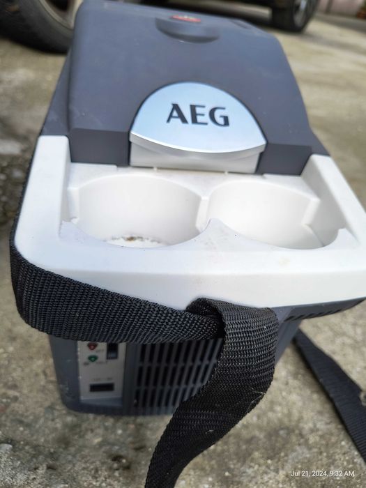 Lada frigorifica auto portabila AEG BK6, 12V, racire si incalzire, 6L