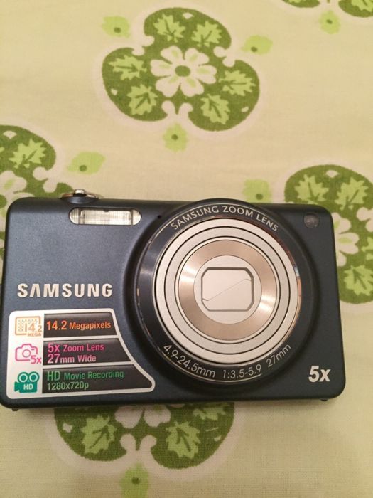 Camera Samsung ST65