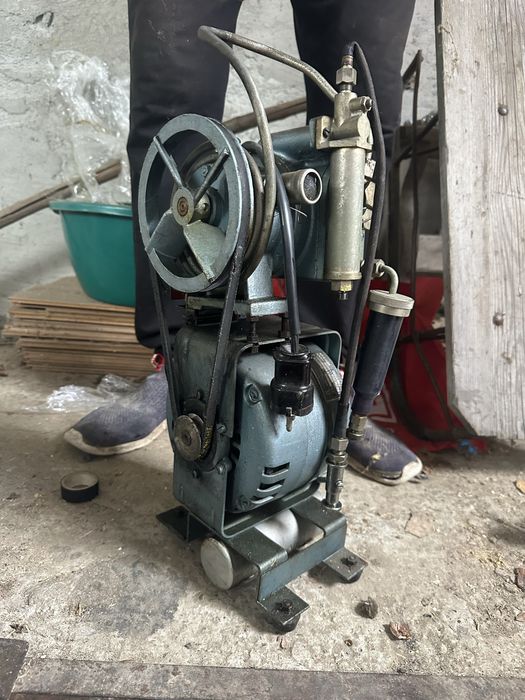 Vand aparat de aer comprimat