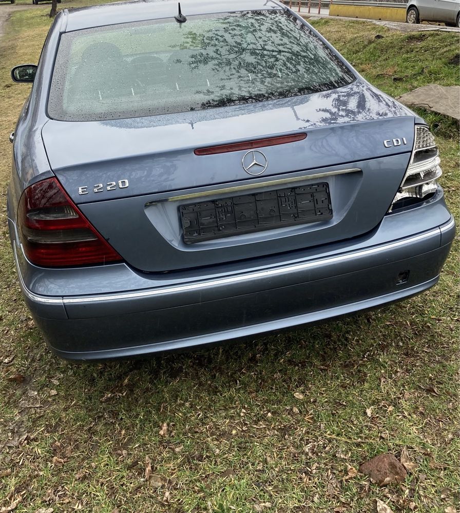 На Части W211 2.2 CDI Mercedes E220 Avantgarde