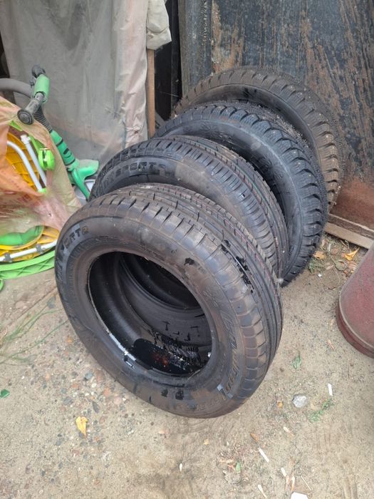 Шины новые зима лето