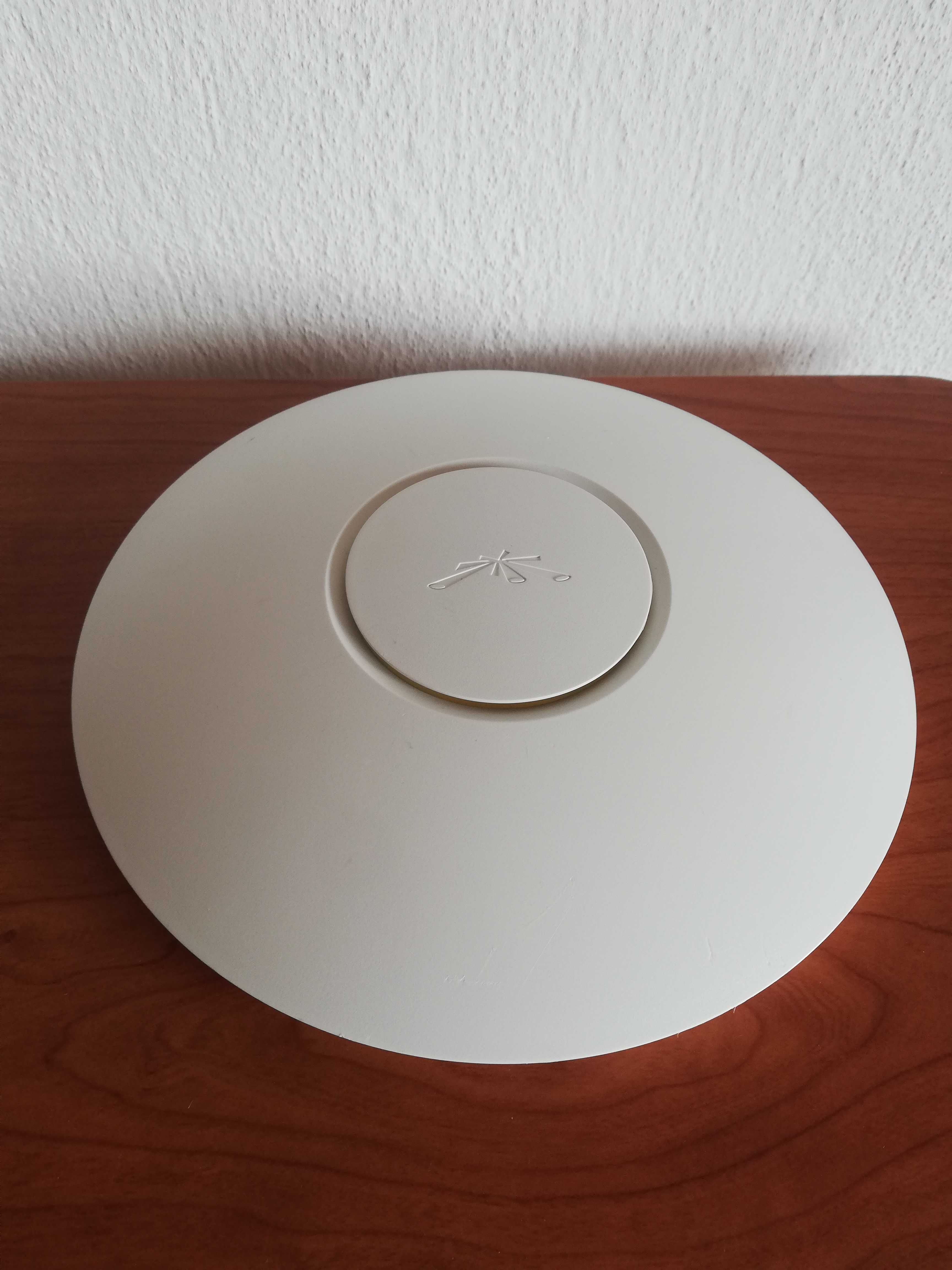 Ubiquiti AP точка за достъп