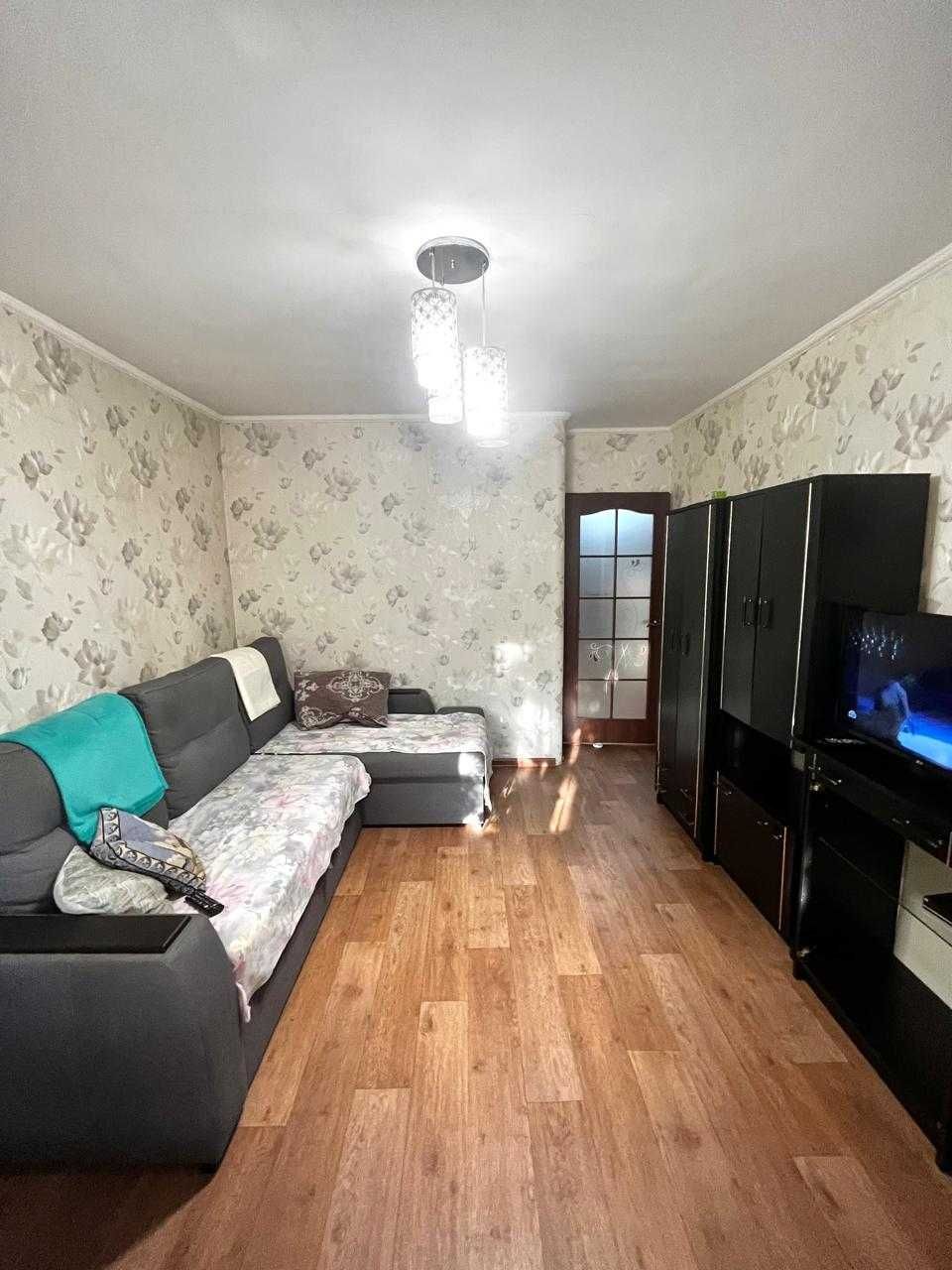 Продаётся 2 комн квартира