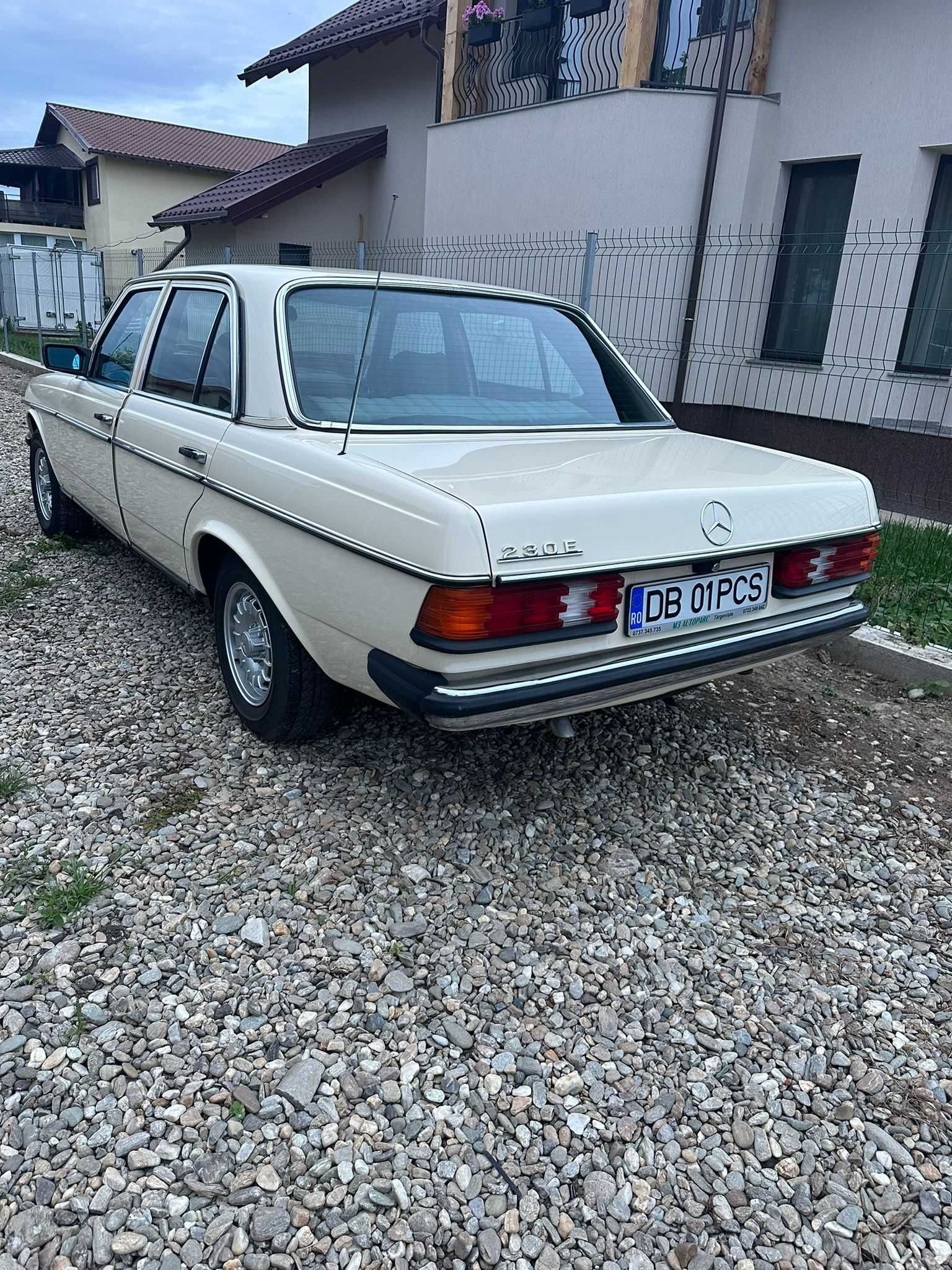 Mercedes Benz 230