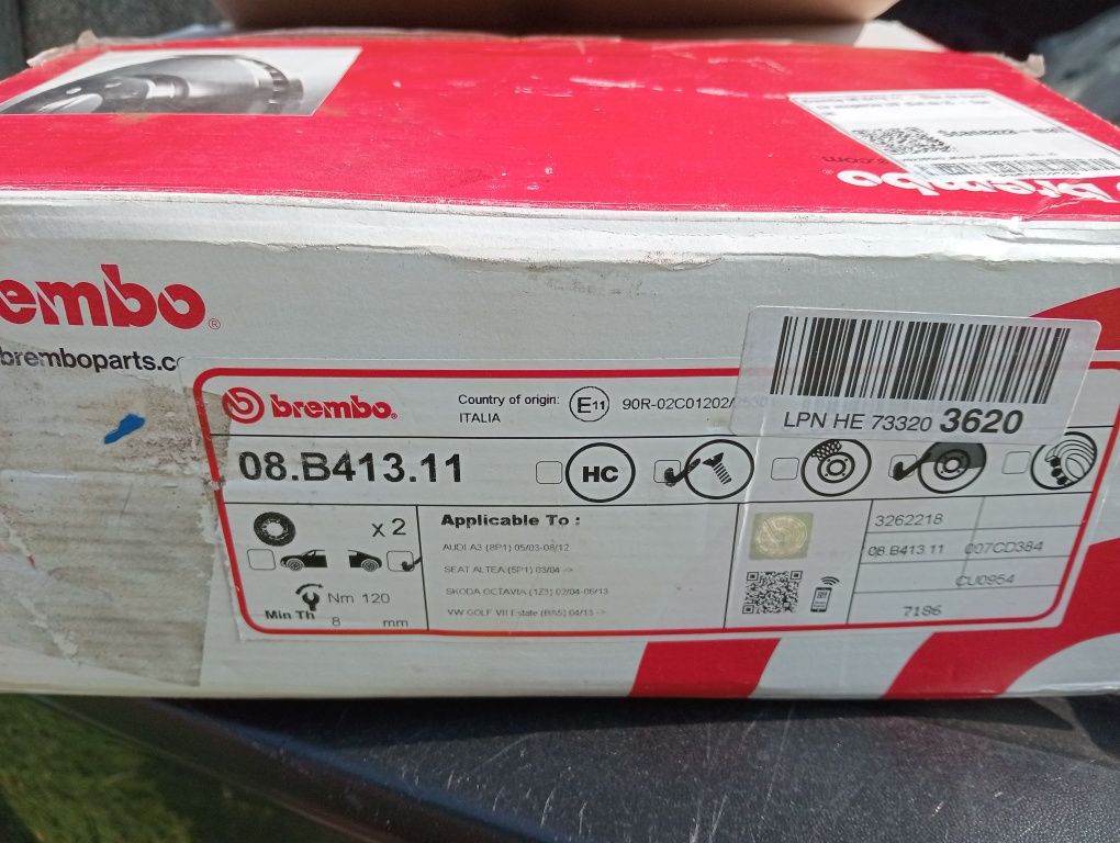 Discuri frana spate brembo. Și plăcute trw