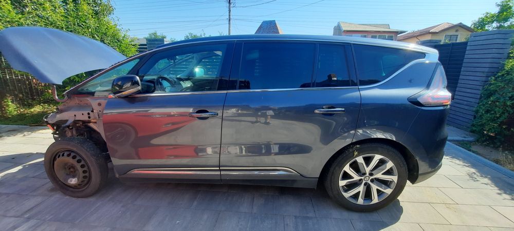 Renault Espace V 2018 1.8tce AVARIAT